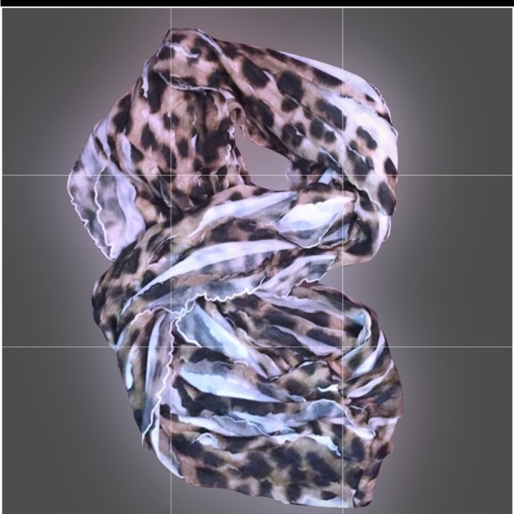 Leopard/cheetah animal print Infiniti scarf - Picture 3 of 5